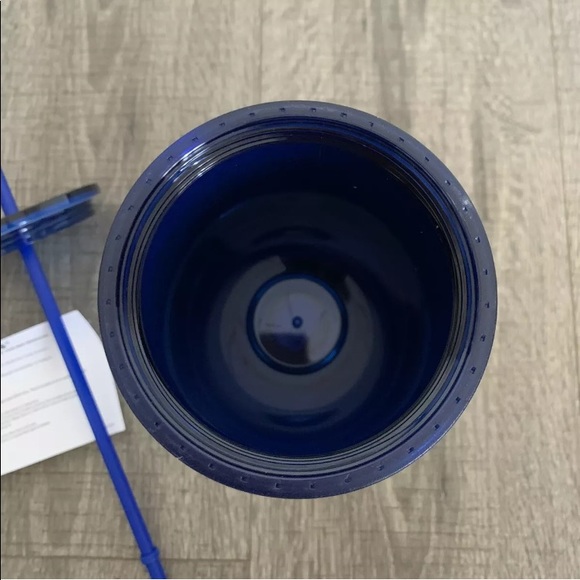 LIMITED EDITION NEW STARBUCKS DISNEY 2020 tumbler - Picture 2 of 9